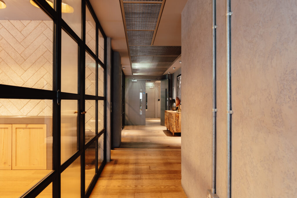 Corridor of Cannon Green