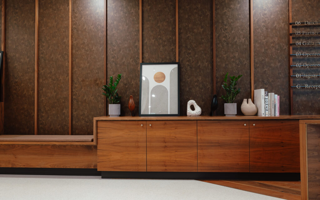 Breakout area at 6 Gracechurch Street with a high table, bar stools and lounge seating